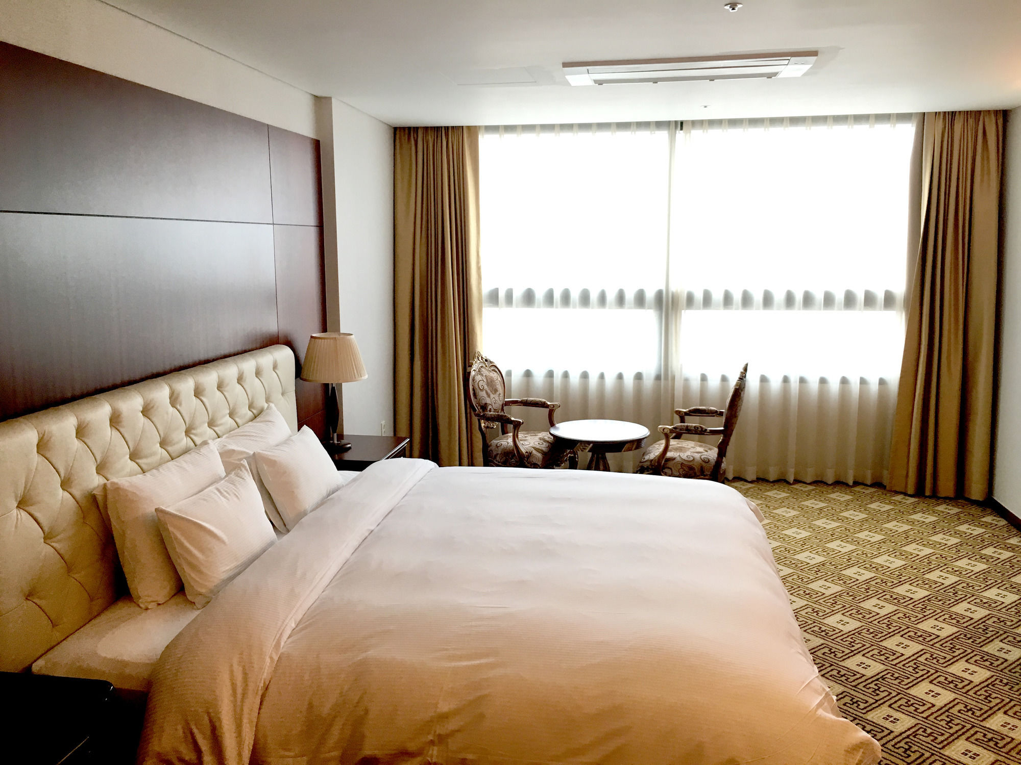 Sun Valley Hotel 尤九 外观 照片